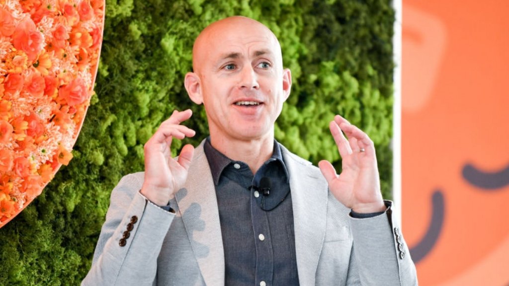 Headspace Co-Founder Andy Puddicombe Says We Spend Half Our Lives Distracted. Here's His Simple Solution