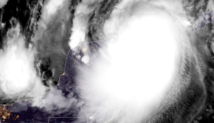 Hurricane Delta makes landfall in Mexico | Mexico