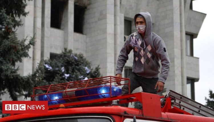 Kyrgyzstan election: Sunday's results annulled after mass protests
