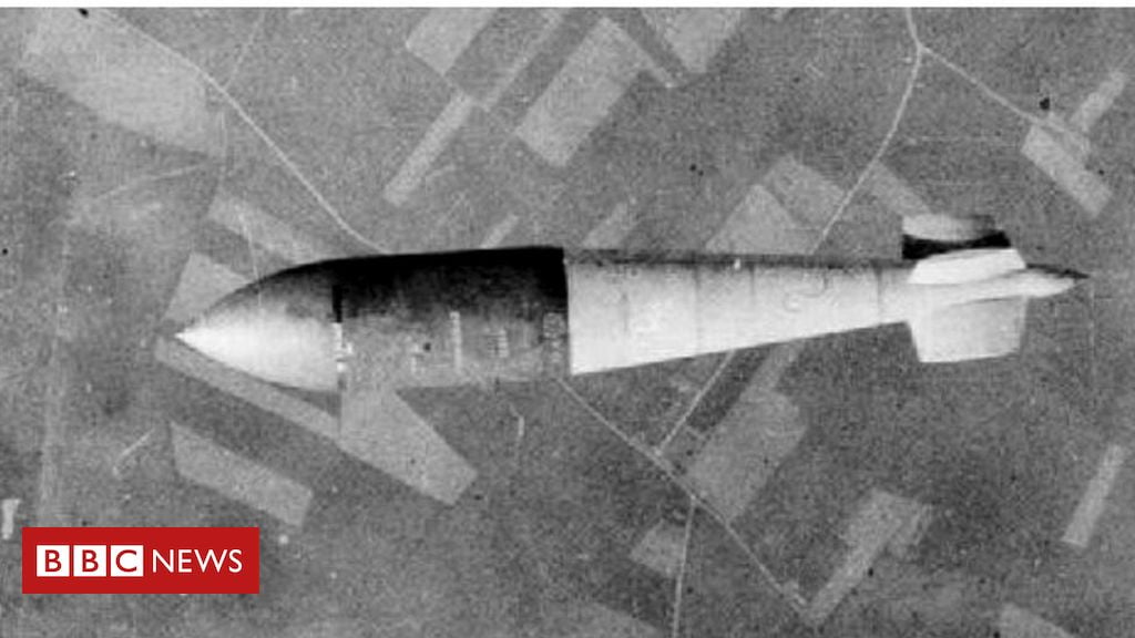 Polish divers tackle massive British WW2 bomb in Baltic
