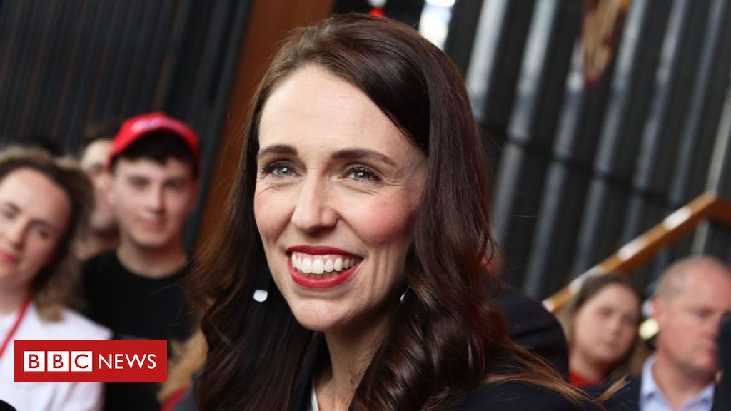 Jacinda Ardern eyes majority as New Zealand votes