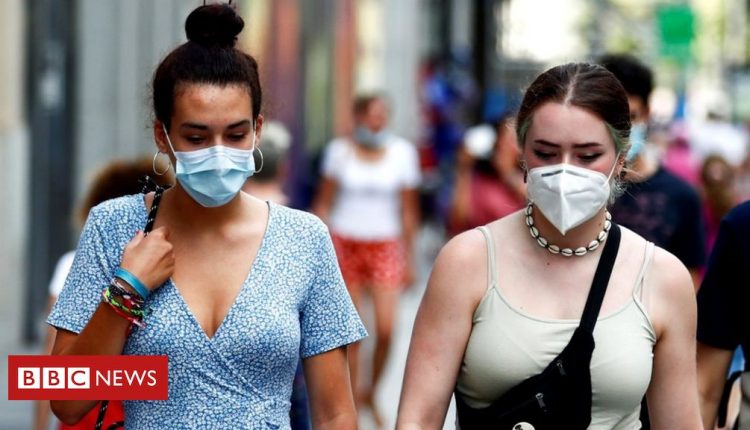 Covid: Spain imposes national night-time curfew to curb infections