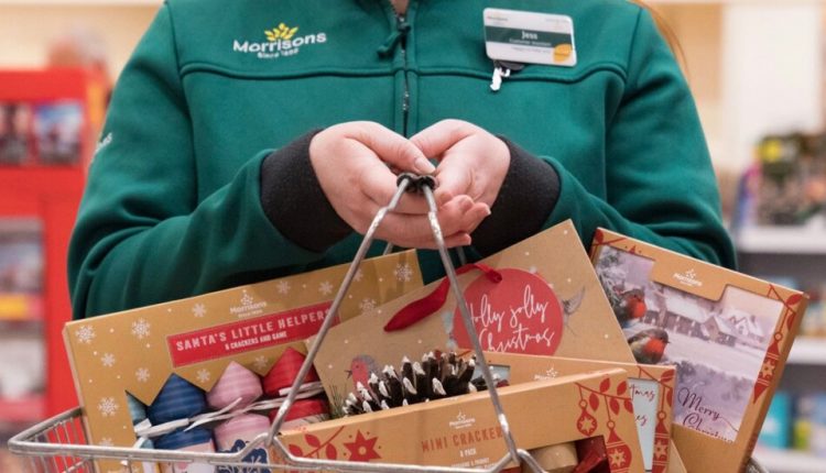 Major Retailers in Britain Say No to Glitter for Christmas