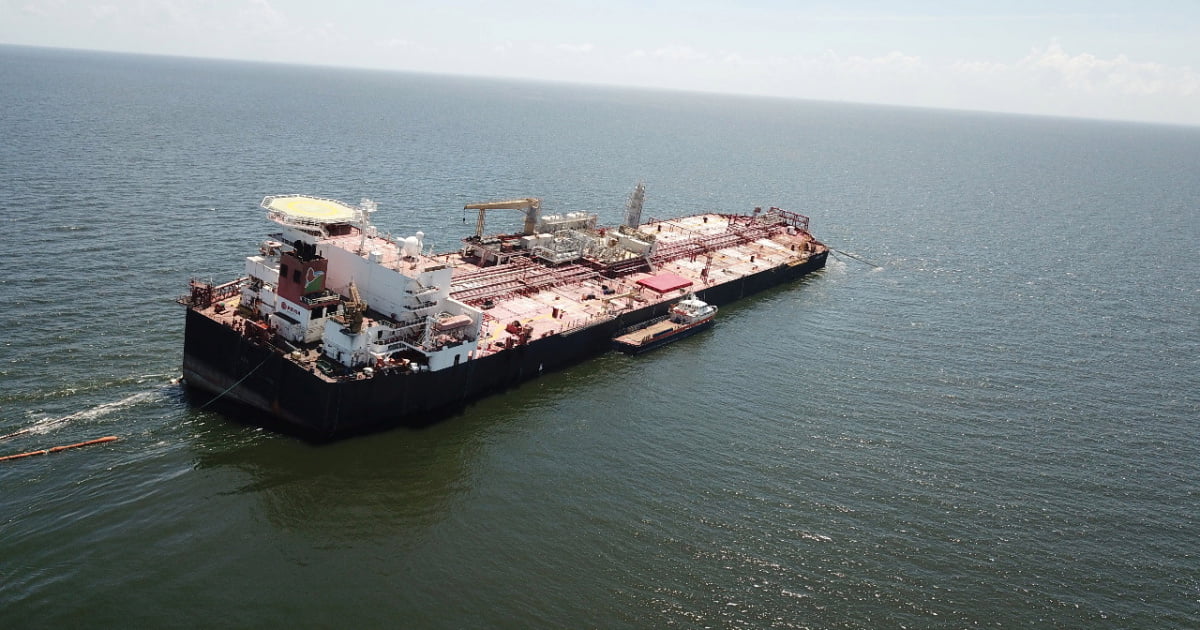 Damaged Venezuelan oil tanker poses minimal spill risk: Officials | Venezuela