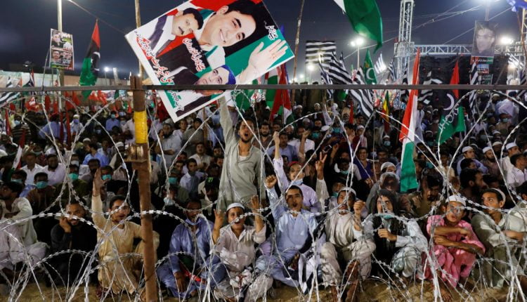 Pakistani politician released as opposition to continue protests | Pakistan