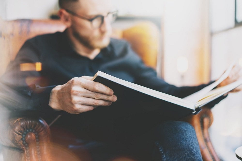 New to Sales? These 10 Great Books Can Help You Succeed in Your Sales Career
