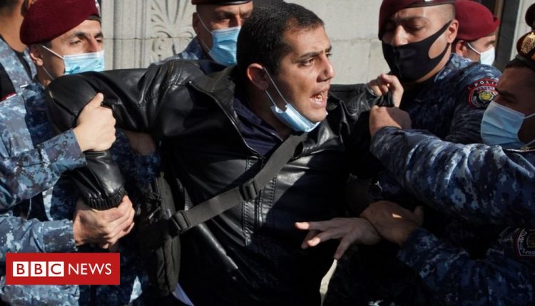 Nagorno-Karabakh: Protesters in Armenia condemn 'treacherous' peace