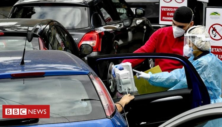 Coronavirus: Italy extends 'red zones' as infections soar
