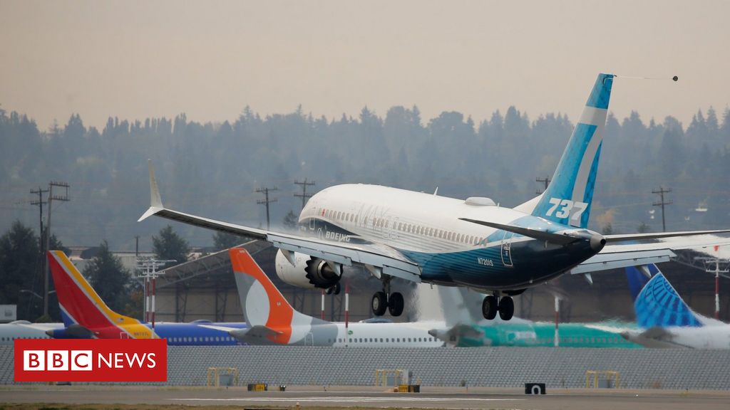 Boeing's 737 Max cleared to fly in the US after crashes