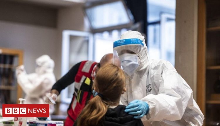 Coronavirus: Europe faces 'six tough months' of pandemic, WHO says