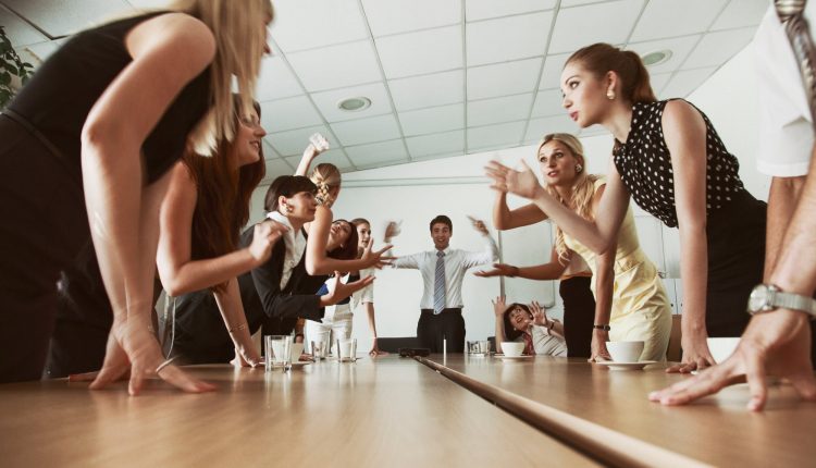 15 Ways to Spot a Toxic Work Environment Before You Take the Job