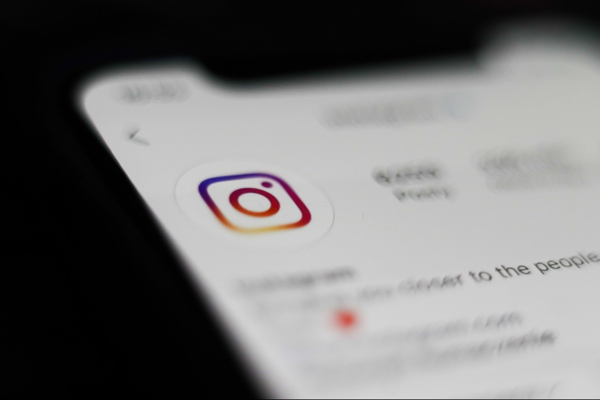 How to Send a Networking DM on Instagram That Works