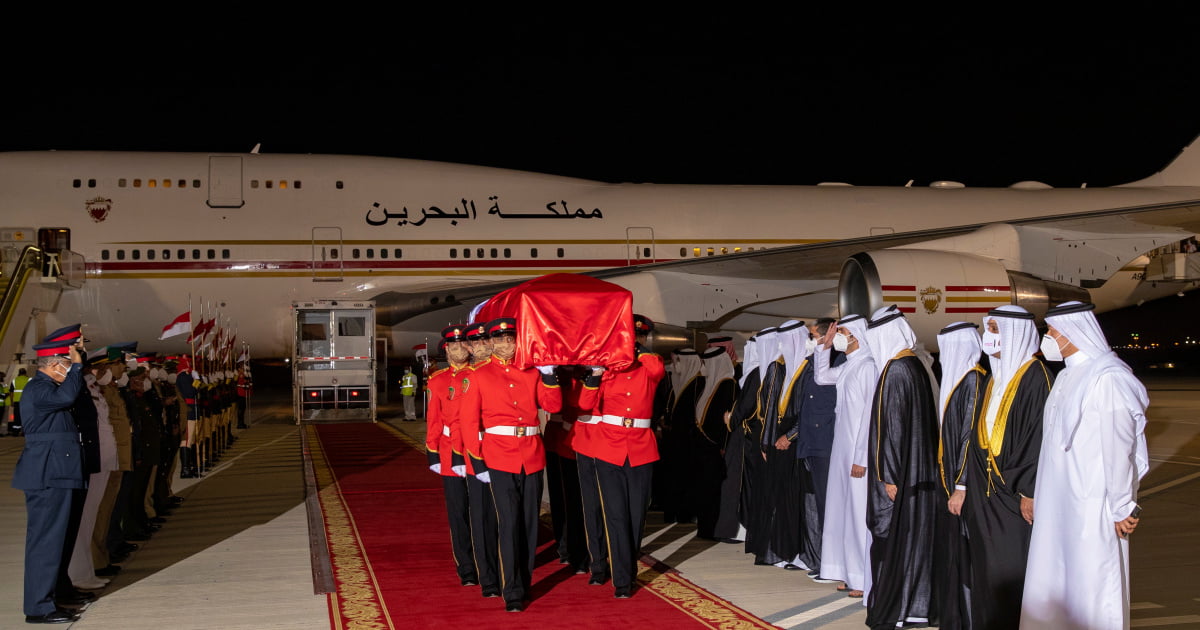 US military says it flew terminally ill Bahrain PM to Minnesota | Middle East
