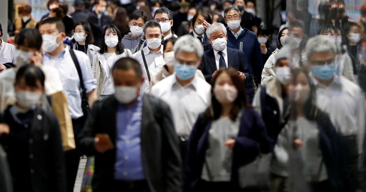 Japan’s COVID-19 cases hit record high for fourth day | Japan