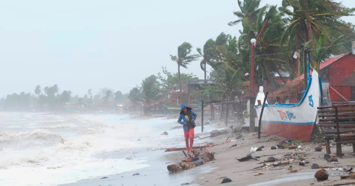 Super Typhoon Goni batters Philippines, one million evacuated | Philippines