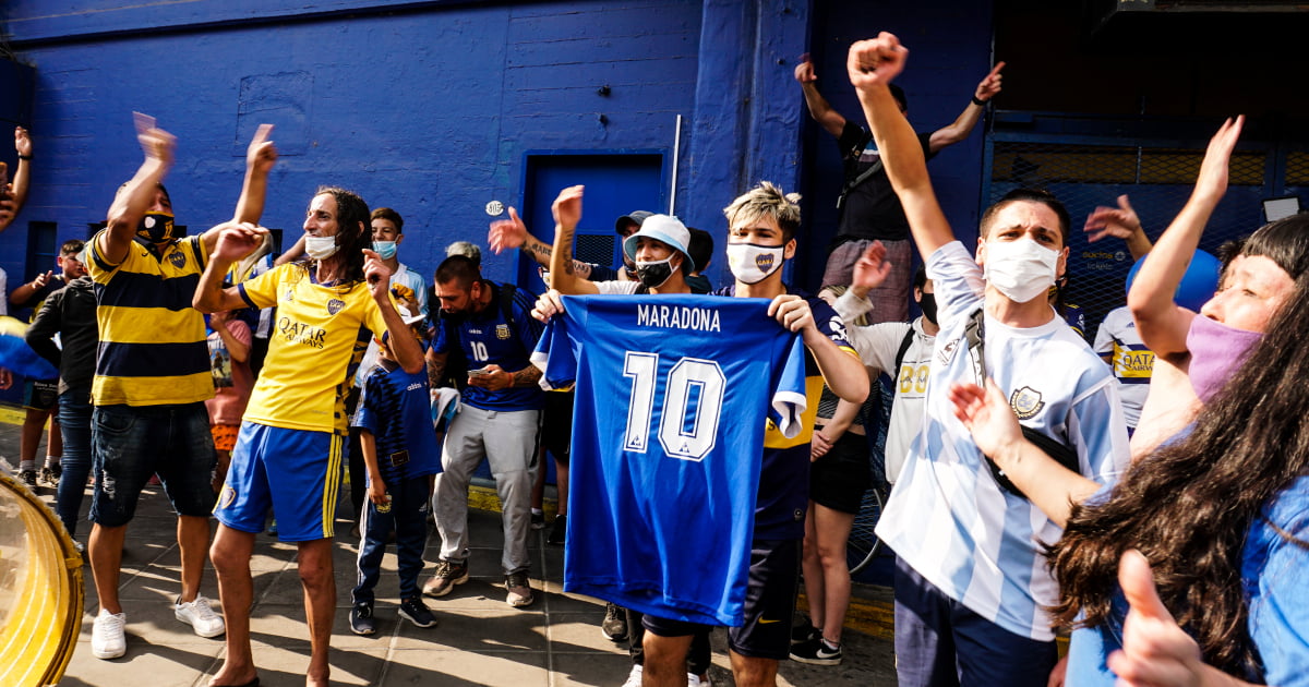 ‘He only gave us joy’: Argentinians pay tribute to Diego Maradona | Latin America