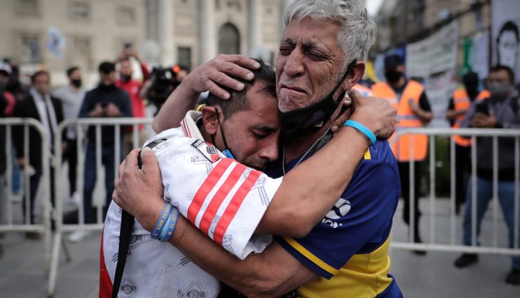‘The greatest’: Thousands of Argentinians say goodbye to Maradona | Latin America