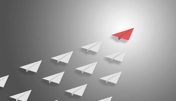 7 Business Thought Leaders You Should Be Following