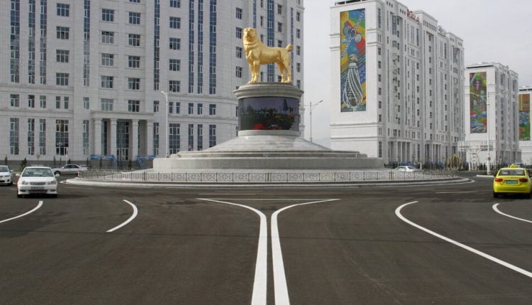 A Golden Statue for Turkmenistan Leader's Favorite Dog