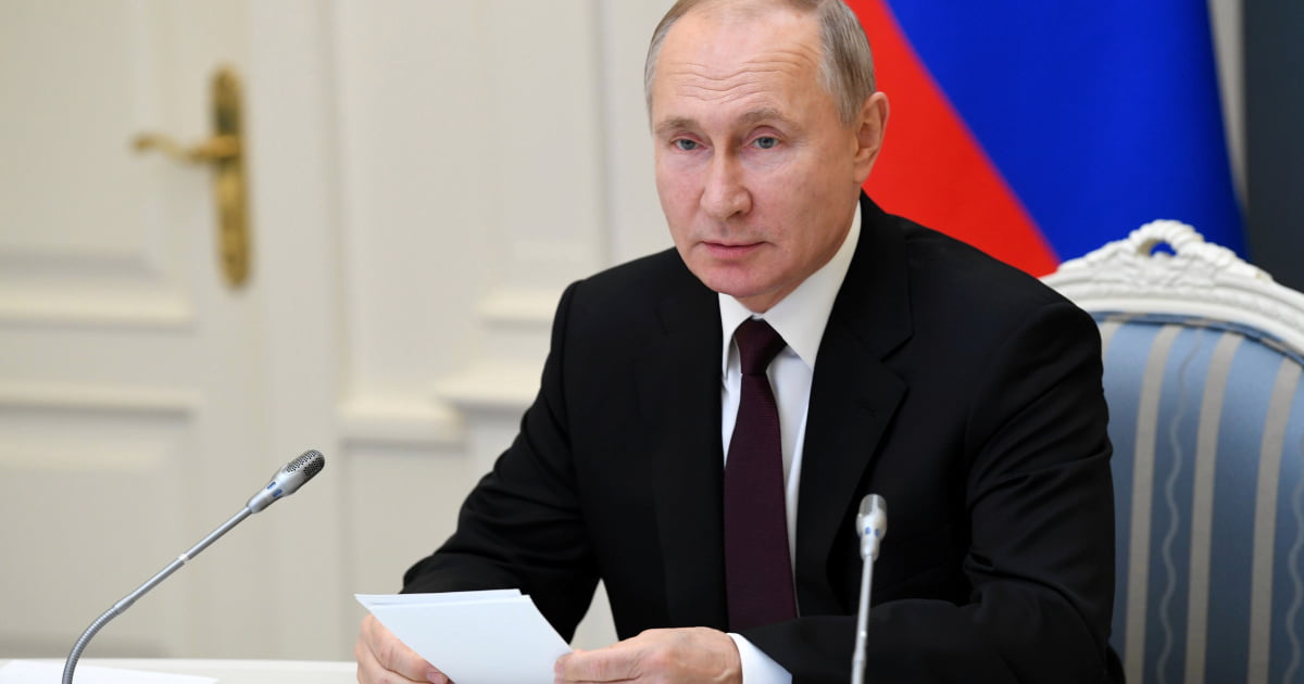 Russia’s Putin signs bill giving ex-presidents lifetime immunity | Vladimir Putin News