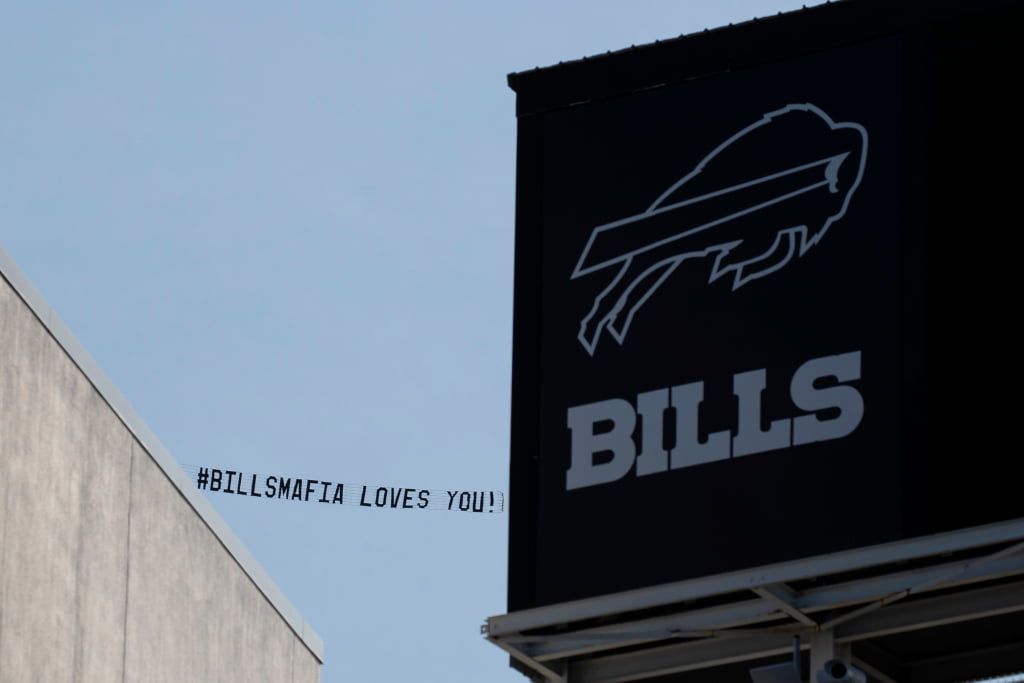 NY Gov. Andrew Cuomo, NFL To Let 6,700 Buffalo Bills Fans Attend First Home Playoff Game Since 1996 — With Negative Covid Test – Deadline