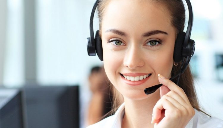 Top 7 Ways to Improve the Live Chat Experience for Your Customers