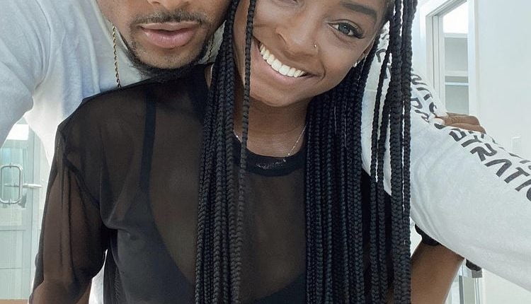 Simone Biles Shows The Ladies How To Treat Their Man After She Gives Her Boyfriend Jonathan Owens A New PS5