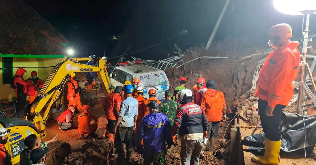 At Least 12 Dead in 2 Landslides in Indonesia