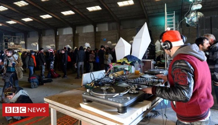 France: More than 2,500 break virus restrictions at illegal rave