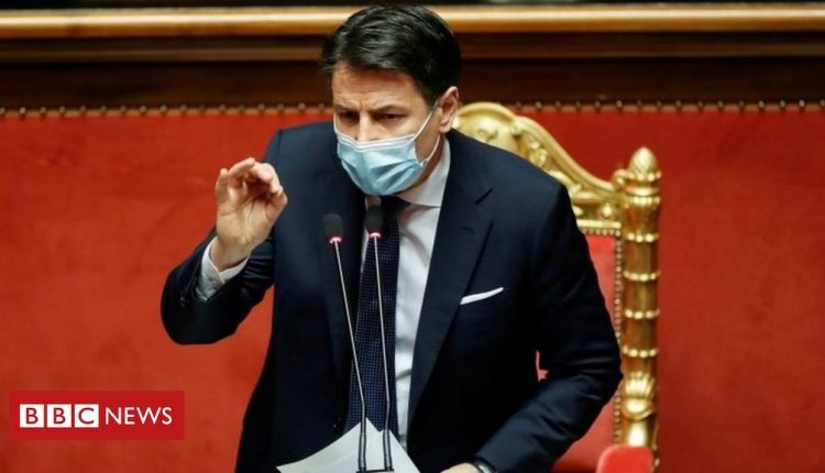 Covid: Italian PM brands vaccine delay 'unacceptable'