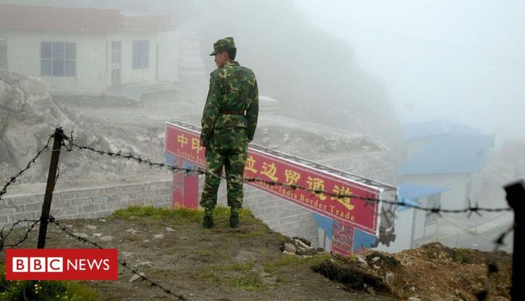 Sikkim: Chinese and Indian troops 'in new border clash'
