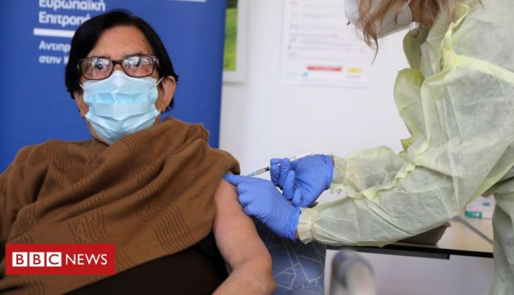 Coronavirus: France's Sanofi to boost Pfizer vaccine supply amid EU shortages