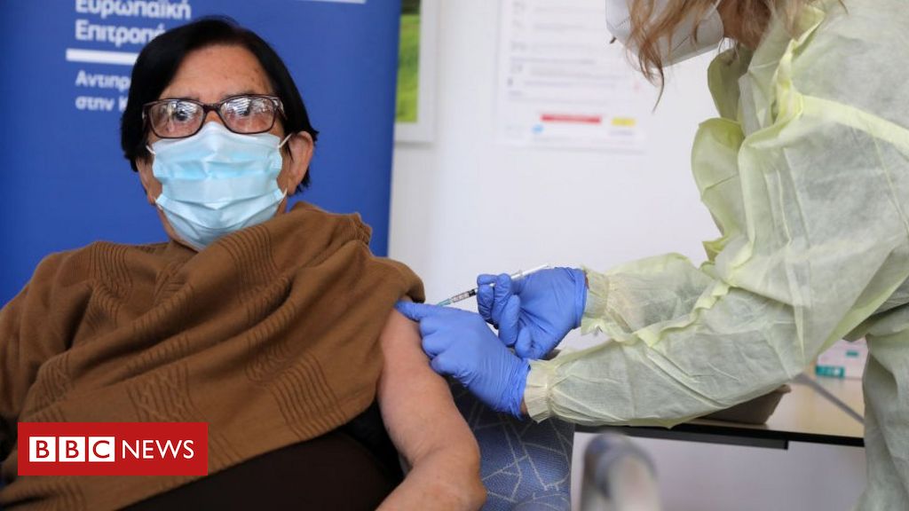 Coronavirus: France's Sanofi to boost Pfizer vaccine supply amid EU shortages
