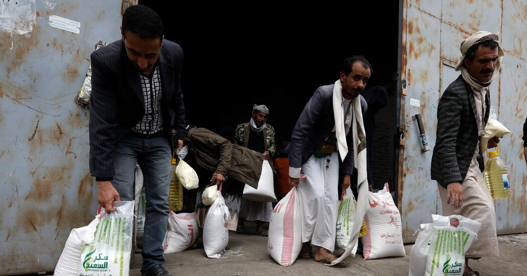 U.S. Rush to Declare Houthis Terrorists Threatens to Halt Aid to Yemen