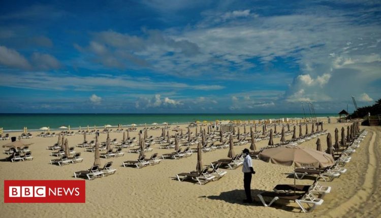 Cuba opens up its economy to private businesses