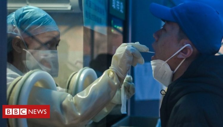 Covid: UK scientist defends WHO fact-finding mission to Wuhan