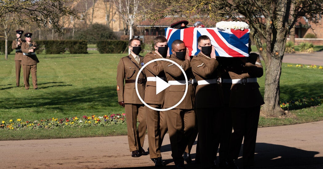‘Captain Tom,’ British Pandemic Hero, Is Honored at Funeral