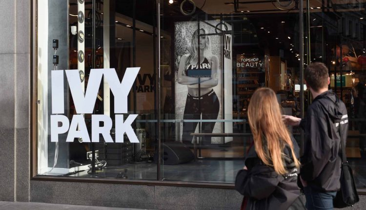 Beyonce’s ‘ICY PARK’ Gift Packages Are Being Delivered Encased In Actual Ice (Video)