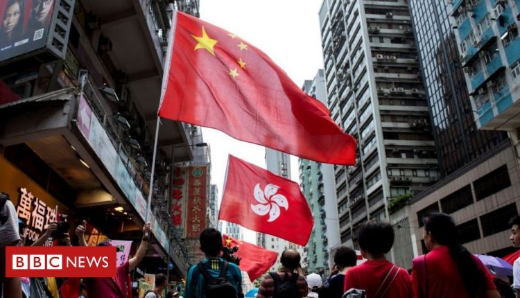Hong Kong: China approves 'patriotic' plan to control elections