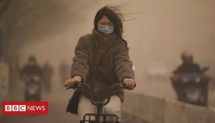 Apocalyptic skies as Beijing hit by worst sandstorm in a decade