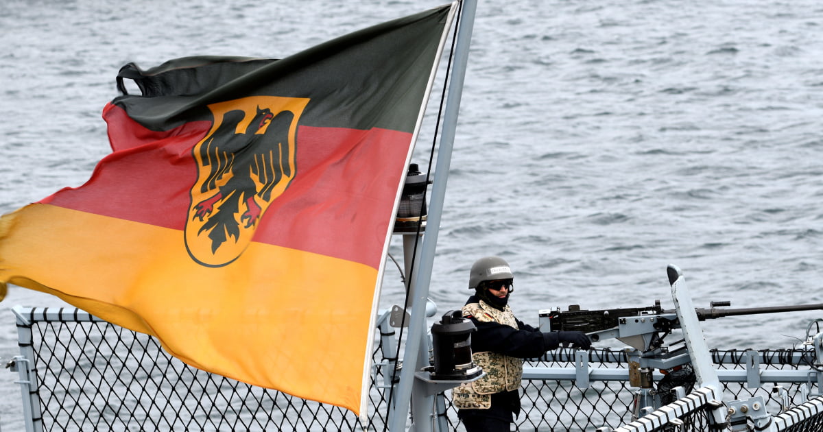 German warship to cross South China Sea for first time since 2002 | South China Sea News